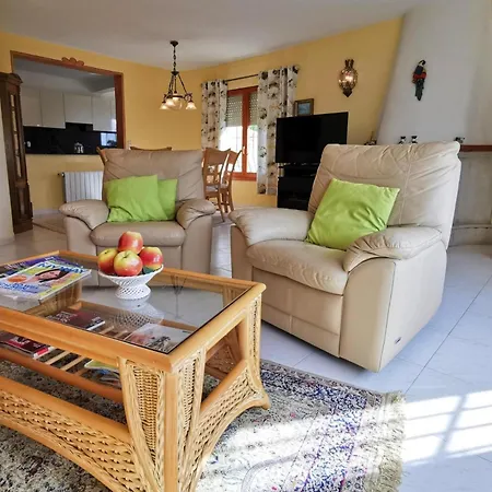 Villa Villa, Cumbre Del Sol